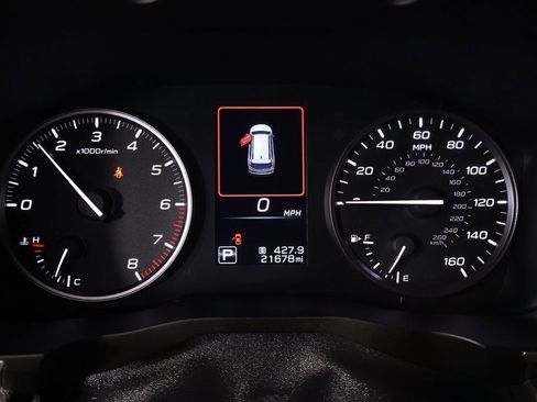 Used 2024 Subaru Ascent Premium w/ Convenience Package image 4