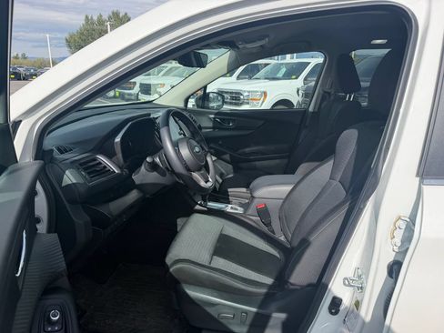 Used 2024 Subaru Ascent Premium w/ Convenience Package AWD/4WD image 3