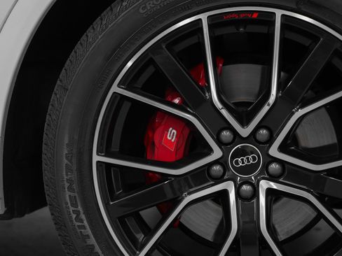 Used 2021 Audi SQ5 Prestige image 16