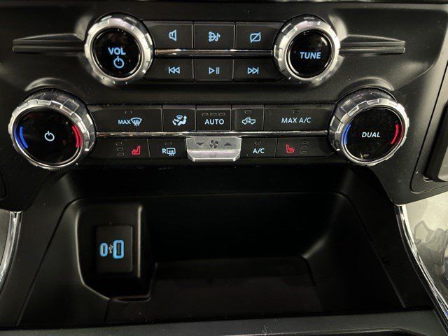 Used 2022 Ford F150 XLT w/ Equipment Group 302A High AWD/4WD image 23