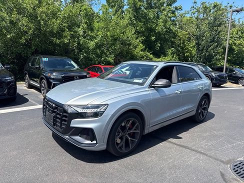 Used 2023 Audi SQ8 Premium Plus w/ Carbon Optic Package AWD/4WD image 5
