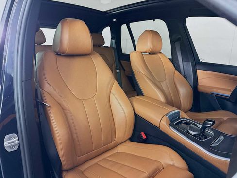 Used 2022 BMW X5 xDrive40i w/ M Sport Package image 27