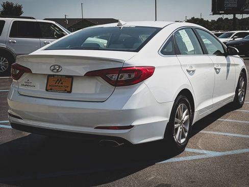 Used 2016 Hyundai Sonata SE w/ Cargo Package FWD image 29