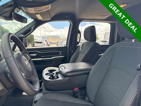 Used 2025 RAM 2500 Big Horn AWD/4WD image 17