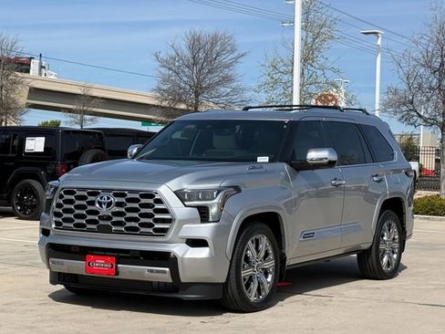 Used 2024 Toyota Sequoia Capstone image 6