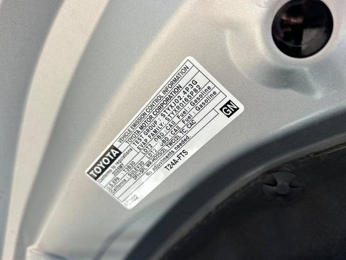 Certified 2025 Toyota Highlander LE AWD/4WD image 38
