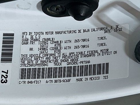 Used 2023 Toyota Tacoma TRD Off-Road image 27