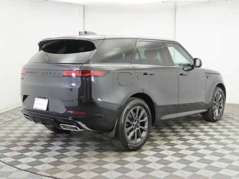 New 2026 Land Rover Range Rover Sport Dynamic SE image 5