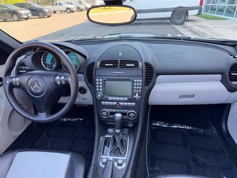 Used 2006 Mercedes-Benz SLK 55 AMG image 43
