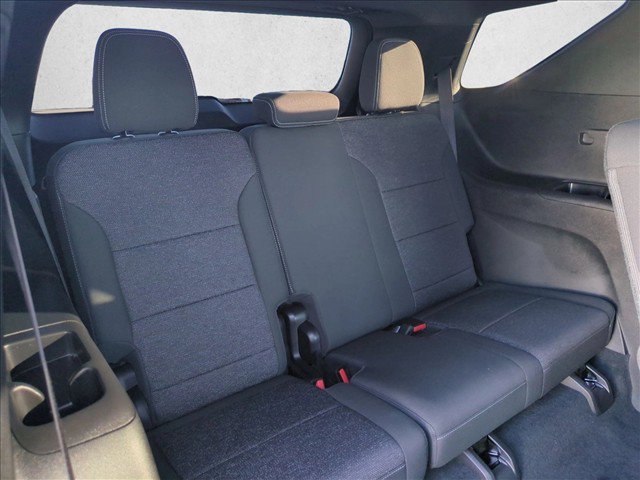 Used 2025 Chevrolet Traverse LT w/ Midnight/Sport Edition FWD image 20