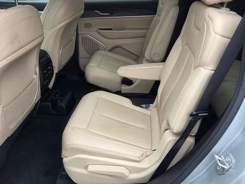 Certified 2021 Jeep Grand Cherokee L Limited image 5