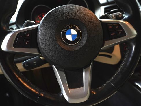 Used 2013 BMW Z4 sDrive28i image 13