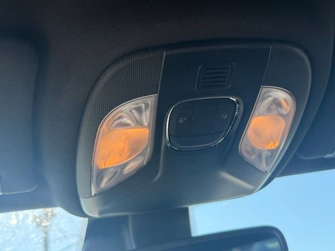 New 2025 Jeep Compass Sport image 27