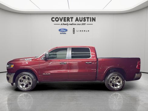 Used 2025 RAM 1500 Lone Star image 2