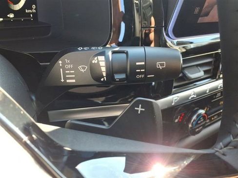 New 2026 Nissan Pathfinder SL image 22