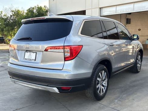 Used 2021 Honda Pilot EX image 6
