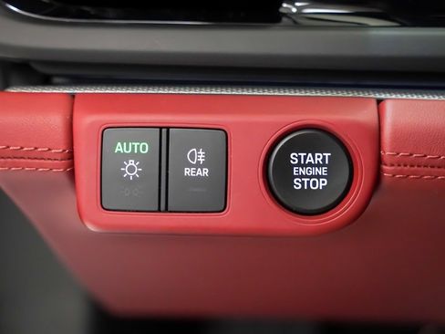 Certified 2025 Porsche Panamera 4 image 26