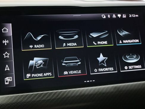 Used 2022 Audi e-tron GT Prestige image 57