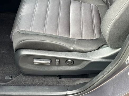 Certified 2022 Honda CR-V EX image 4