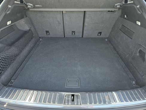 Certified 2025 Porsche Cayenne Coupe image 31