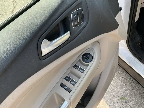 Used 2017 Ford Escape Titanium w/ Equipment Group 301A FWD image 25