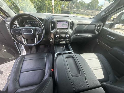 Certified 2020 GMC Sierra 3500 Denali w/ Technology Package AWD/4WD image 20