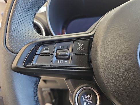 New 2024 Alfa Romeo Giulia Ti image 15