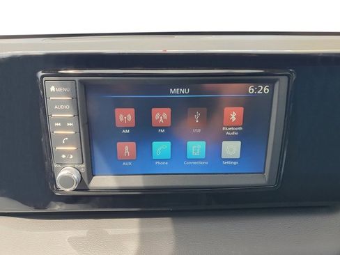 New 2025 Nissan Kicks S image 20