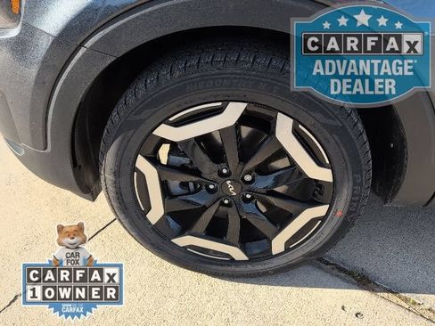 Used 2023 Kia Telluride S w/ S Sunroof Package AWD/4WD image 3