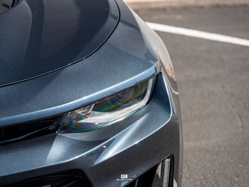 Used 2022 Chevrolet Camaro ZL1 RWD image 23
