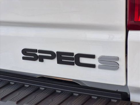 New 2025 Chevrolet Silverado 1500 RST w/ Convenience Package II AWD/4WD image 17