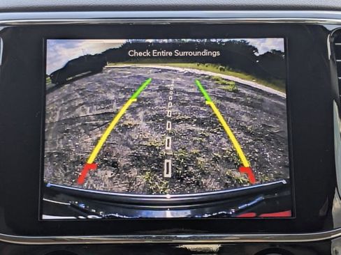 Used 2020 Jeep Grand Cherokee Overland AWD/4WD image 27