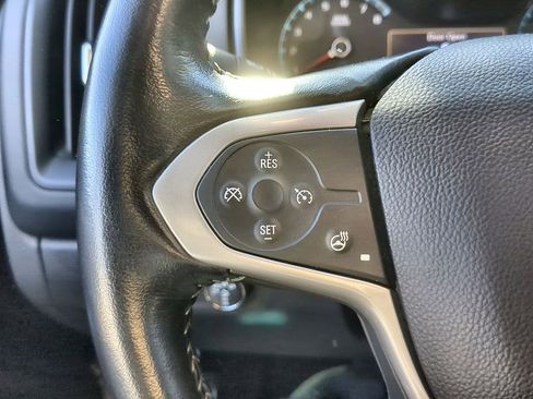 Used 2019 Chevrolet Colorado ZR2 image 32