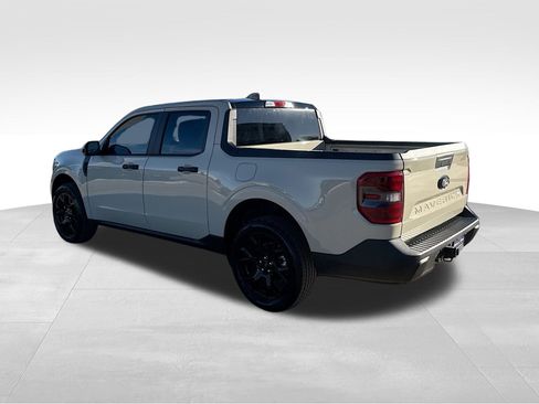 Certified 2025 Ford Maverick XLT w/ Equipment Group 301A image 10