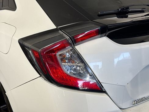 Used 2018 Honda Civic Sport image 35