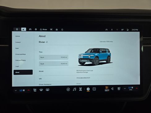 Used 2024 Rivian R1S Adventure Dual AWD/4WD image 29