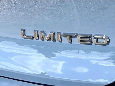 Used 2026 Toyota Crown AWD/4WD image 30