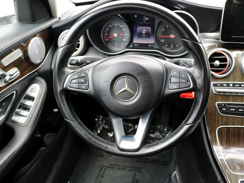Used 2015 Mercedes-Benz C 300 Sedan w/ Premium 1 Package image 20