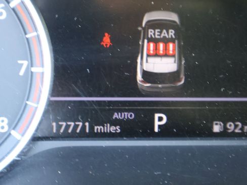 Used 2023 Nissan Rogue SV w/ SV Premium B Package image 25