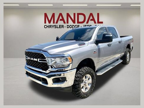 Used 2023 RAM 2500 Big Horn w/ Level 1 Equipment Group AWD/4WD image 1