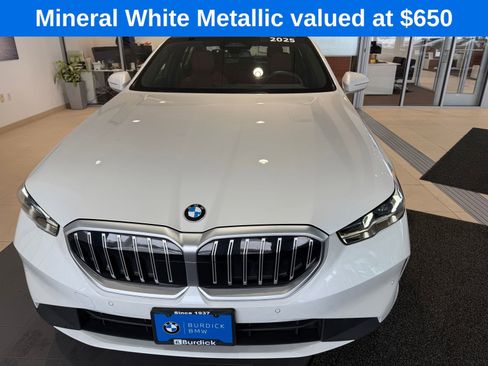 Certified 2025 BMW 530i xDrive image 2