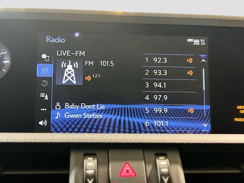 Used 2021 Lexus ES 350 w/ Premium Package image 10