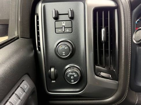 Used 2018 Chevrolet Silverado 3500 LTZ w/ Duramax Plus Package image 29