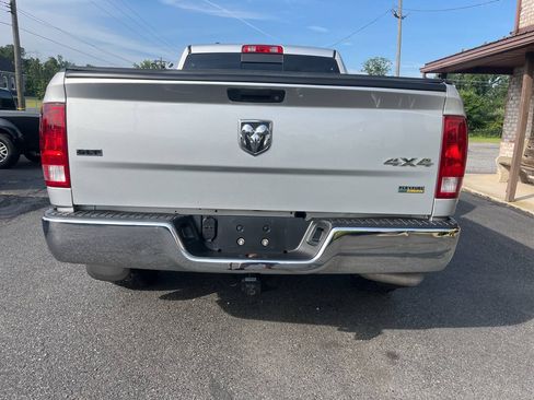Used 2016 RAM 1500 Classic SLT AWD/4WD image 7