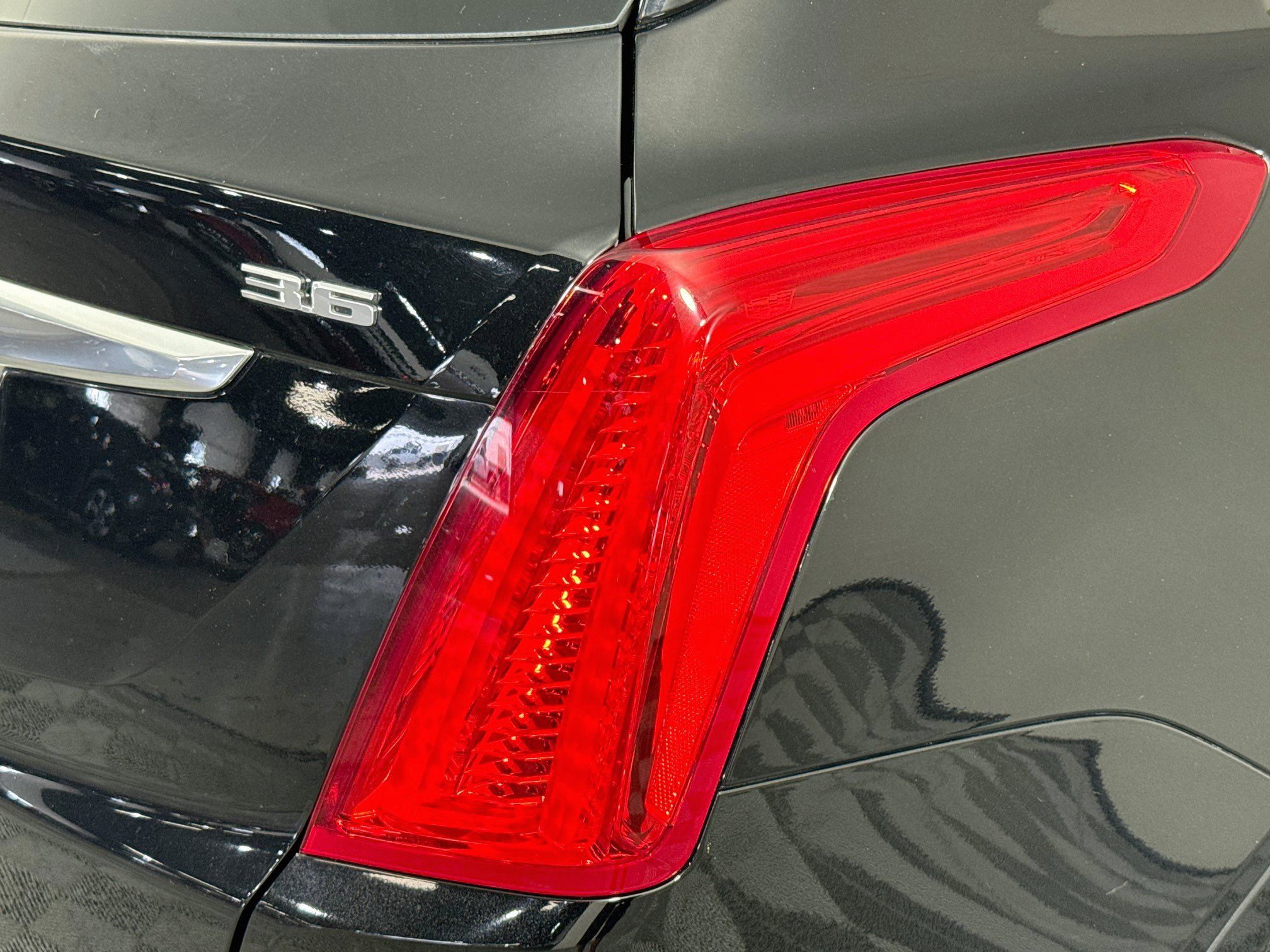 Used 2019 Cadillac XT5 Premium Luxury FWD image 32