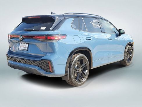 New 2026 Volkswagen Tiguan SE R-Line FWD image 4