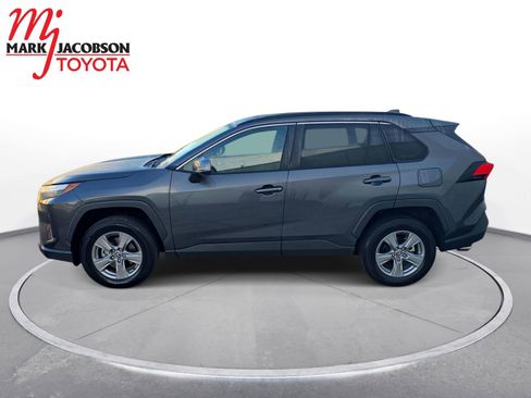 Used 2024 Toyota RAV4 XLE w/ Convenience Package image 14
