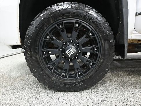 Used 2015 GMC Sierra 2500 Denali w/ Snow Plow Prep Package image 15