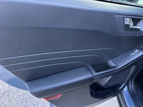 New 2026 Ford Escape ST-Line w/ Tech Pack #1 FWD image 16