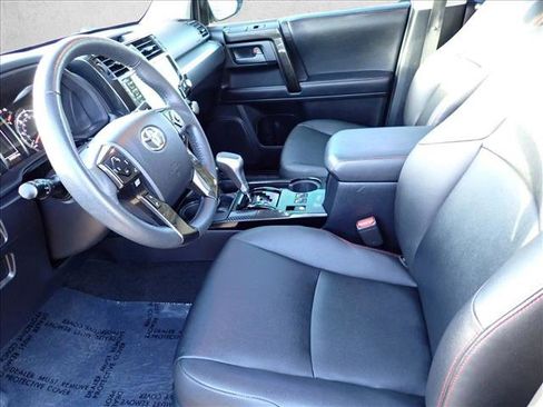 Used 2020 Toyota 4Runner TRD Off-Road Premium image 11